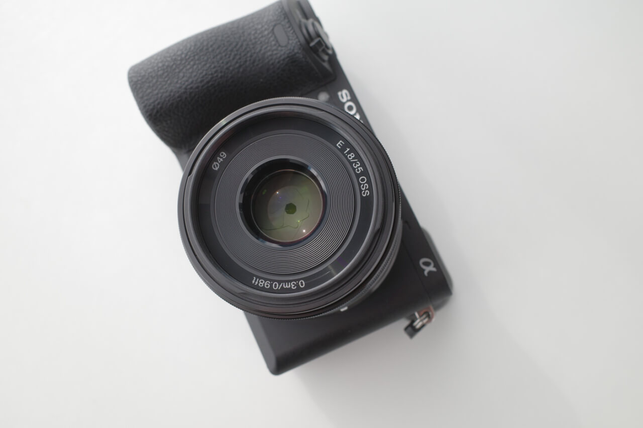 カメラ レンズ(単焦点) SONY『SEL35F18』レビュー | Eマウント単焦点レンズのスタンダード 